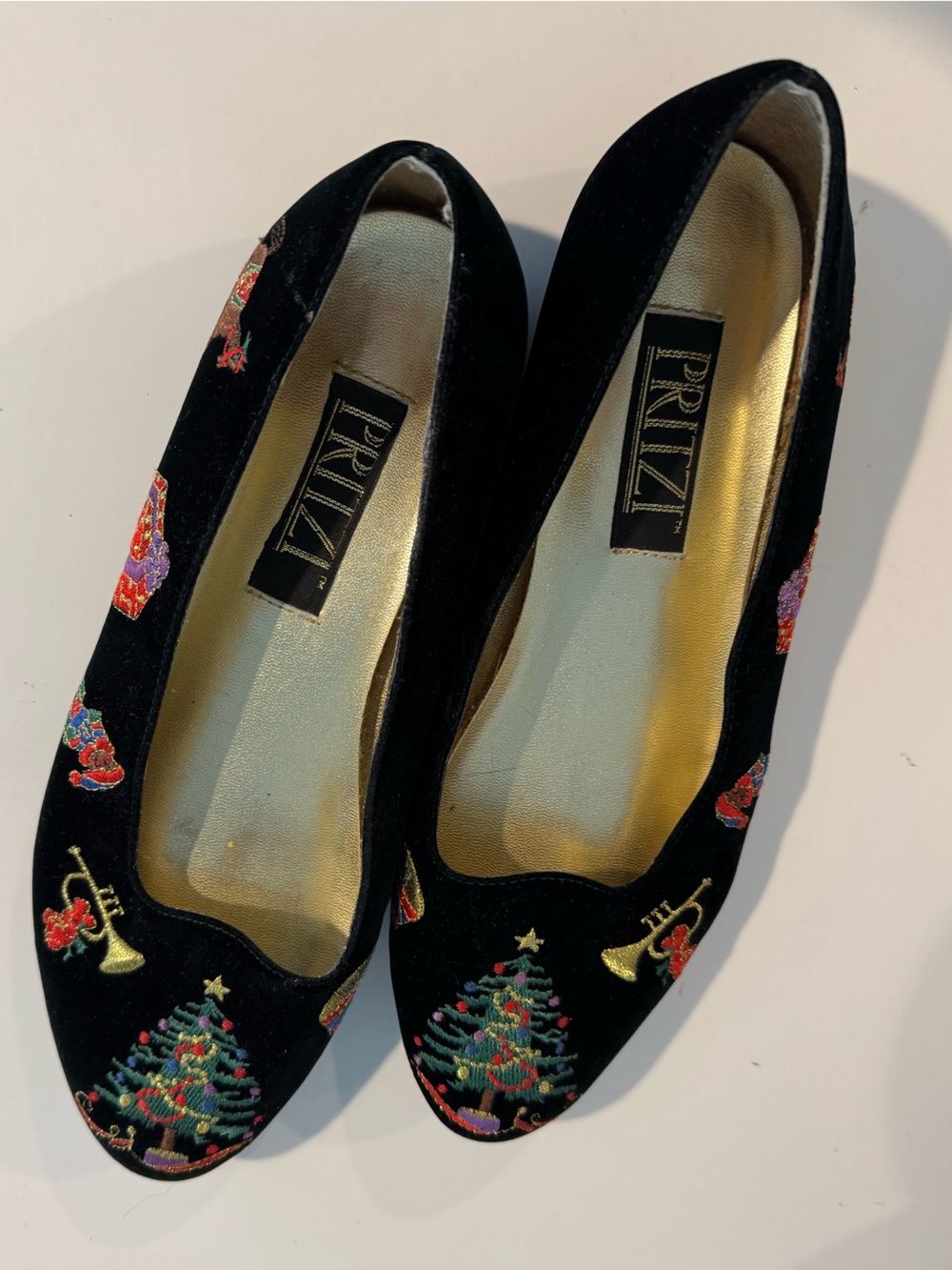 Vintage Pritzi Black Velvet Embroidered Holiday Flats Size 8.5